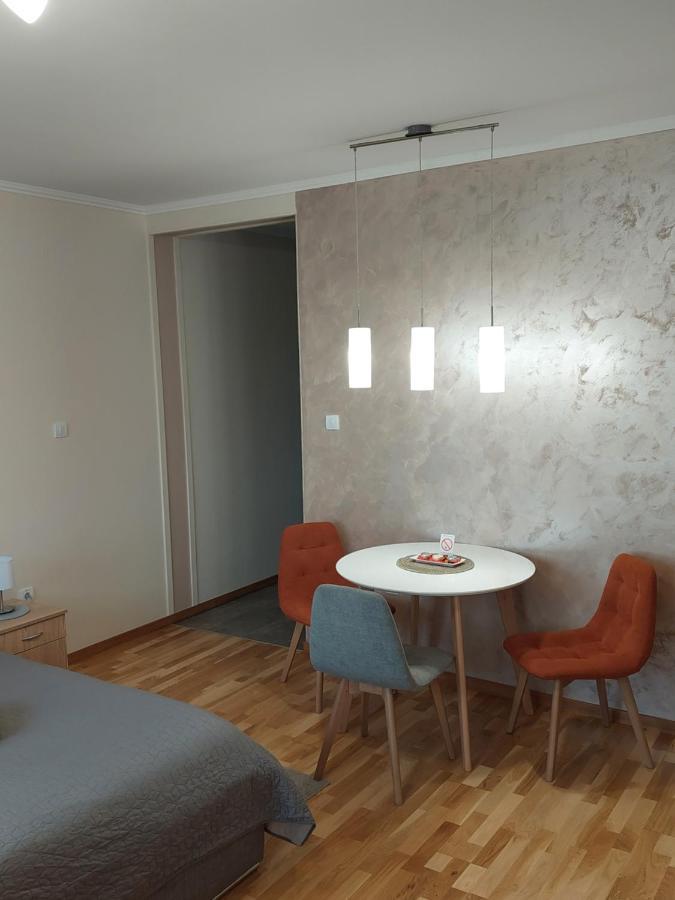 Appartement Apartman Miluro à Subotica Extérieur photo