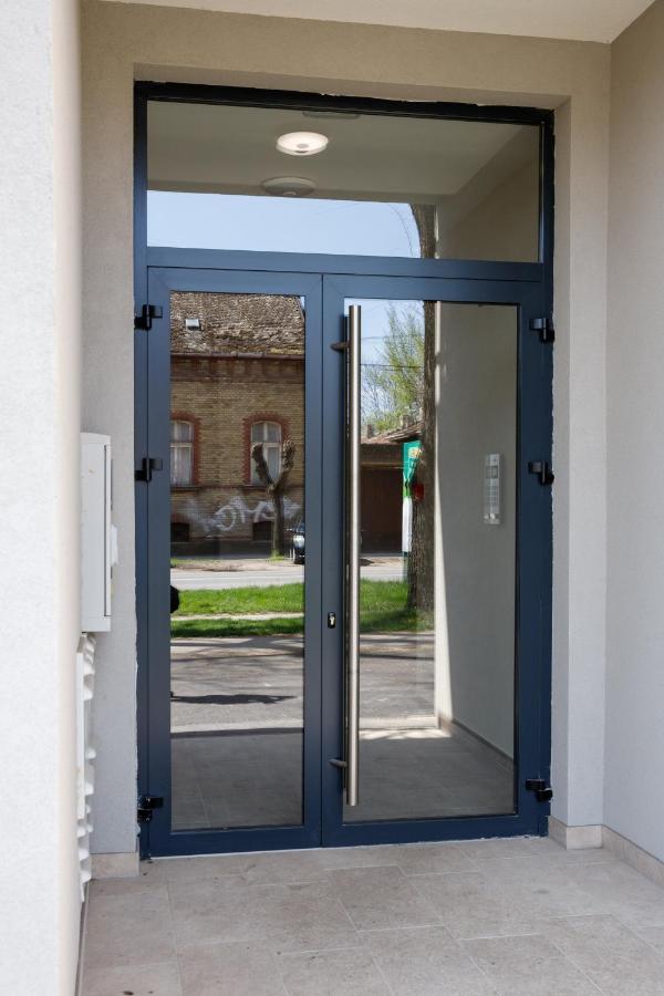 Apartman Miluro Subotica Extérieur photo